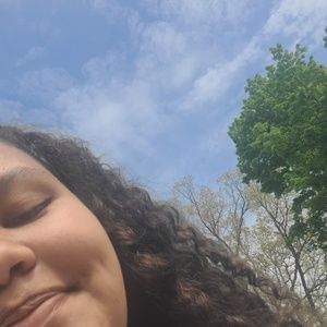 Meet your Posher, Tehya